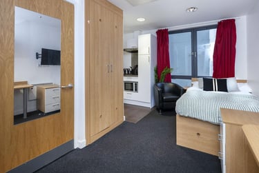 1 bed studio, Alma Street, Hillfields, Coventry, CV15QA - Image 3